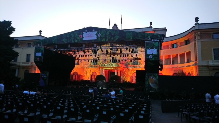 34,35,301,300.639954